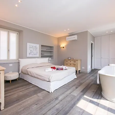 Sleeps 8 Pool Air Con فيلة *